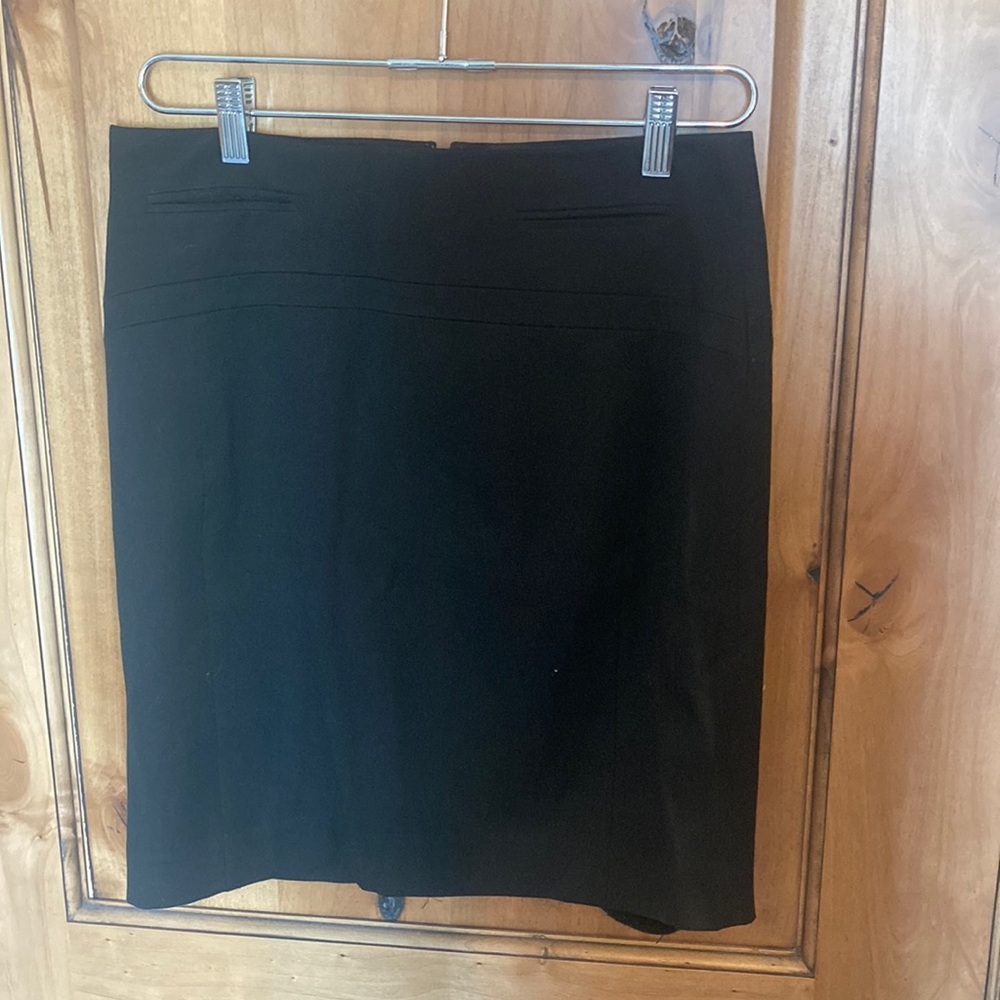 Express Women’s business skirt midi mid waist size 4 black professional
